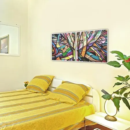 Kruna Apartamento *