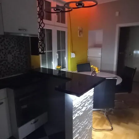 Kruna Apartamento